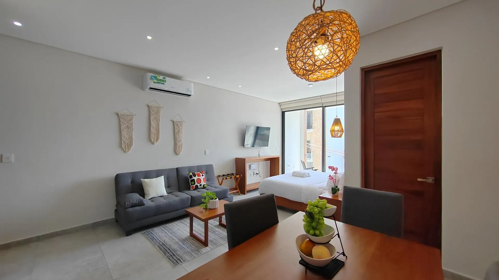 Nuevo! Hermoso Estudio Cerca De La 5Ta Av/Pool/Gym. By Yeah Playa del Carmen