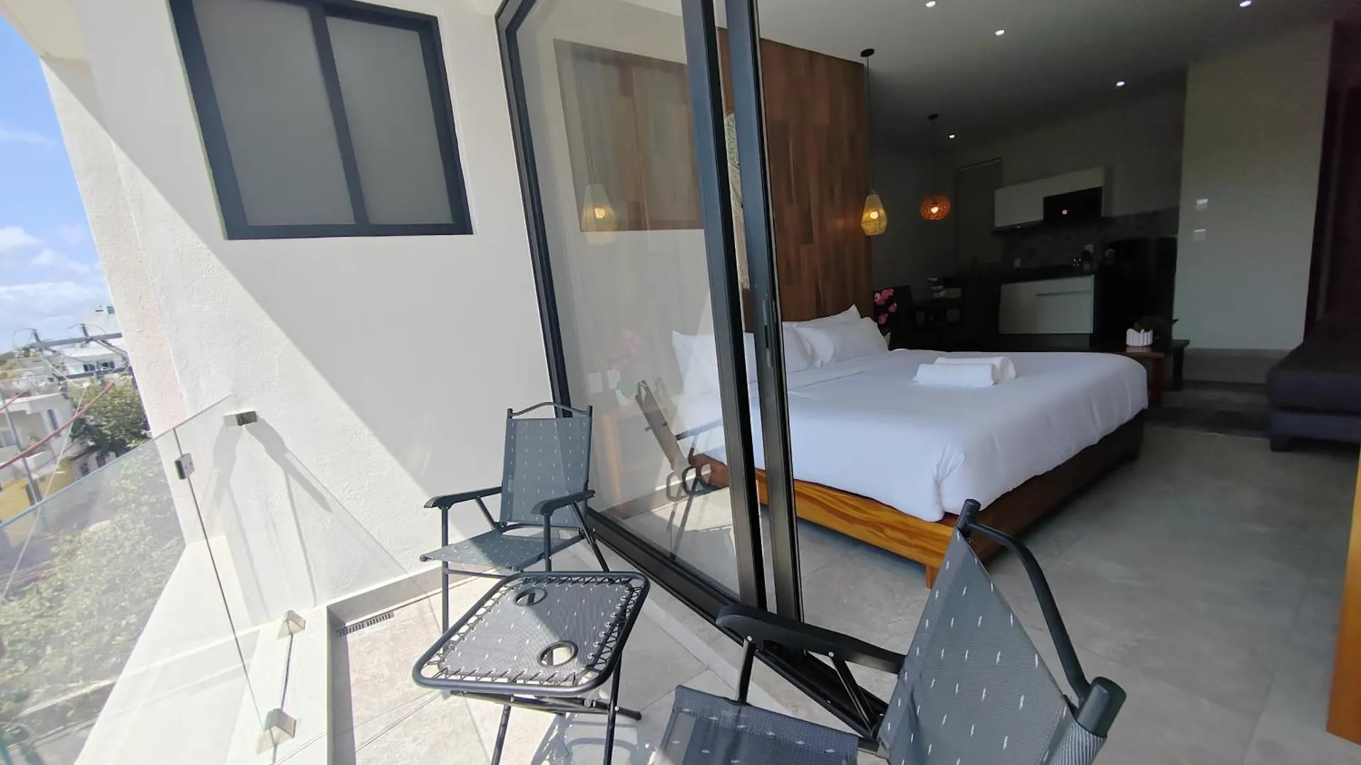 Nuevo! Hermoso Estudio Cerca De La 5Ta Av/Pool/Gym. By Yeah Playa del Carmen