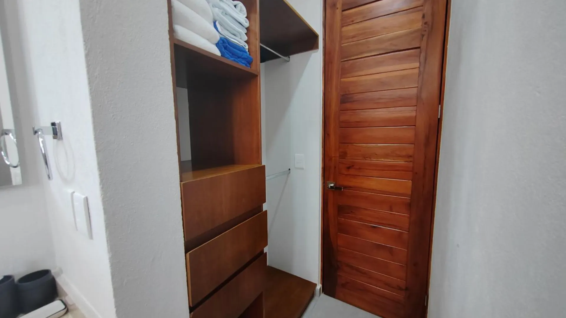 Nuevo! Hermoso Estudio Cerca De La 5Ta Av/Pool/Gym. By Yeah Playa del Carmen Apartment
